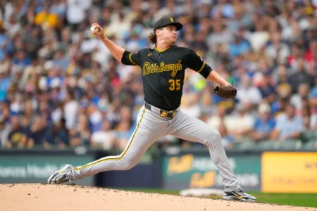 May wins Milwaukee debut as Brewers beat Pirates